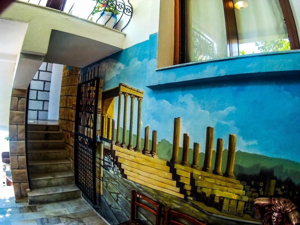 Antik Motel Алачати Экстерьер фото