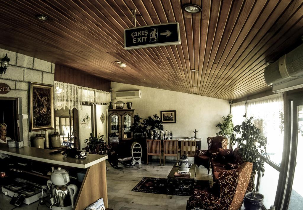 Antik Motel Алачати Экстерьер фото