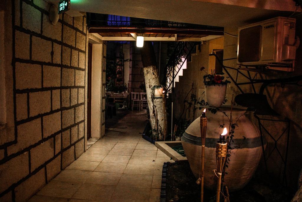 Antik Motel Алачати Экстерьер фото