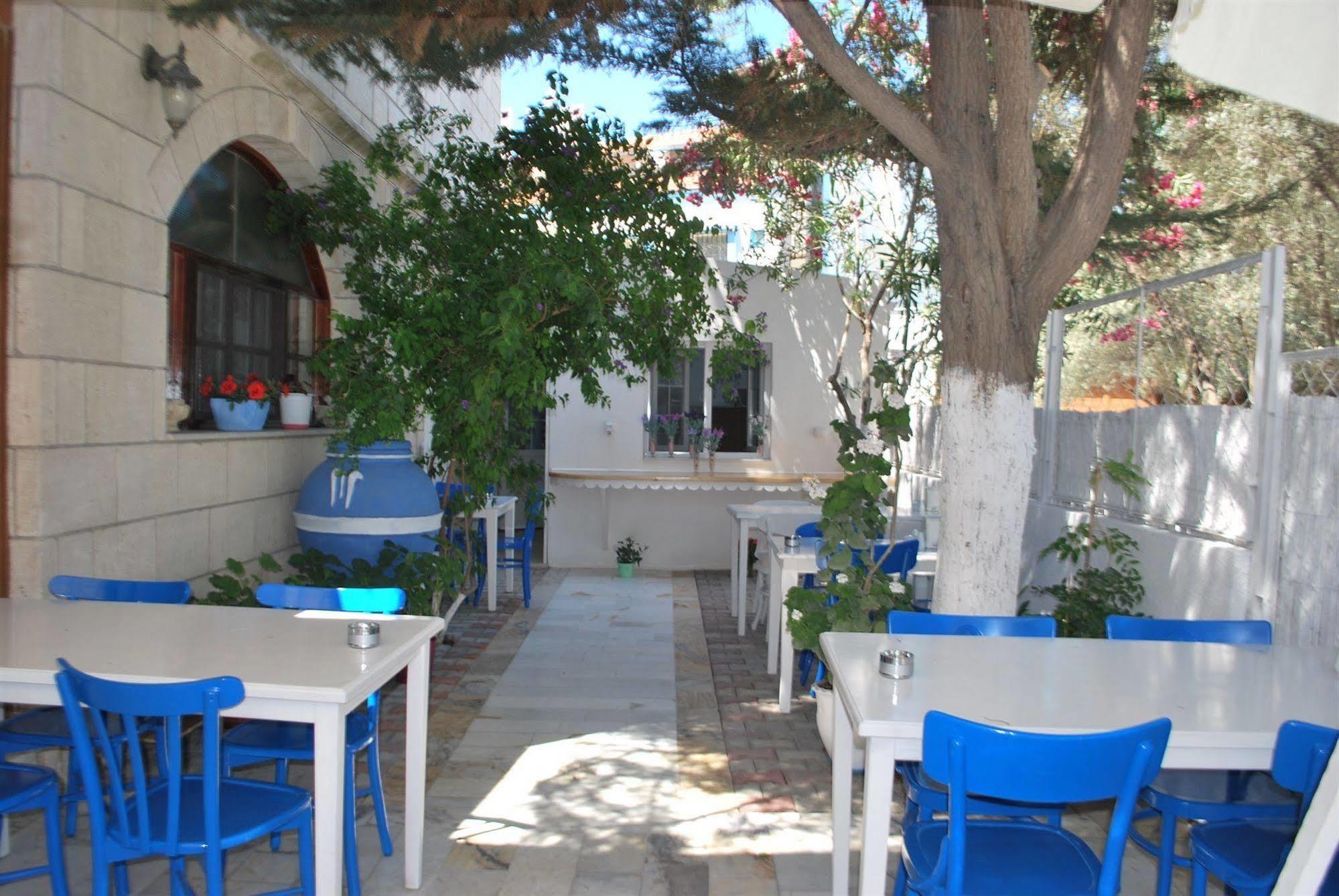 Antik Motel Алачати Экстерьер фото
